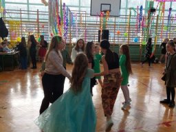 b_1024_768_0_00_images_2022_2023_Wydarzenia_zabawa_329004211_1656819838106771_3730204148617350728_n